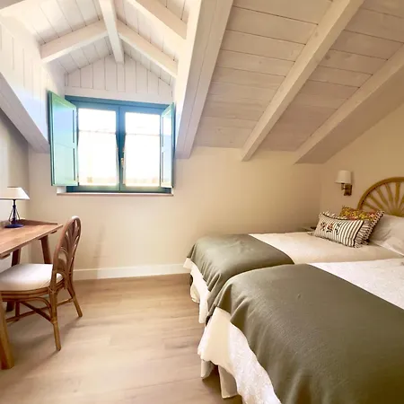 Apartment La Casa De Flores- Boutique En El Bierzo *